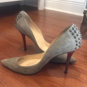 Christian Louboutin Khaki/brown suede heels